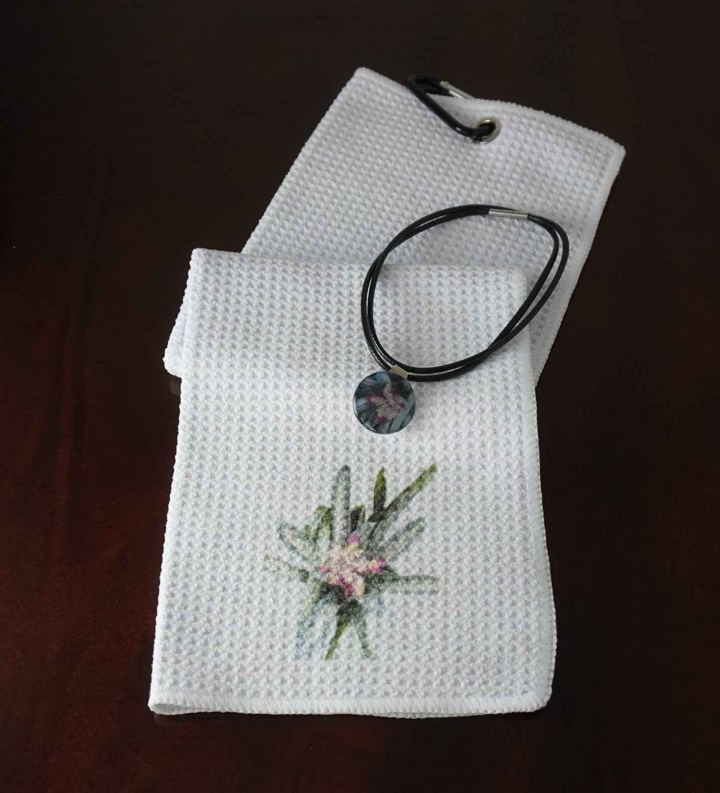 Matching Towel & Ball Marker